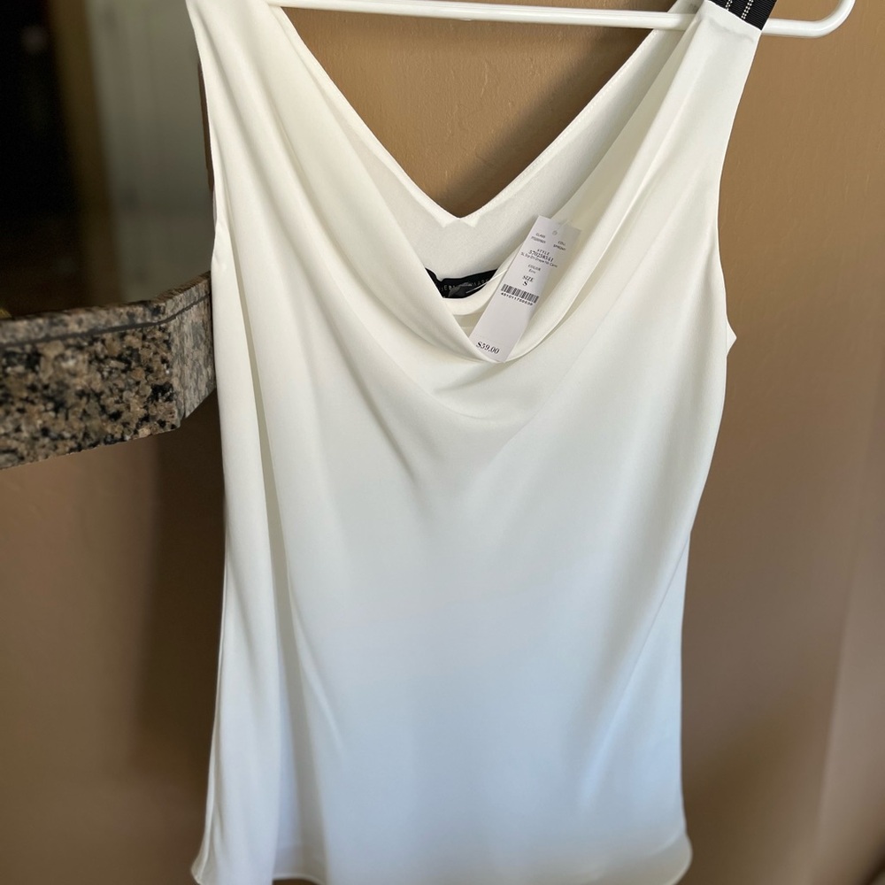 White House Black Market Top White with black trim